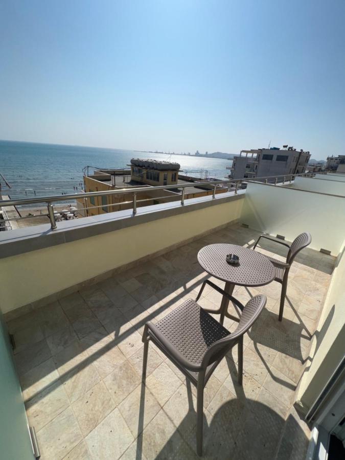 Split Rooftop Suites Durres Exterior photo